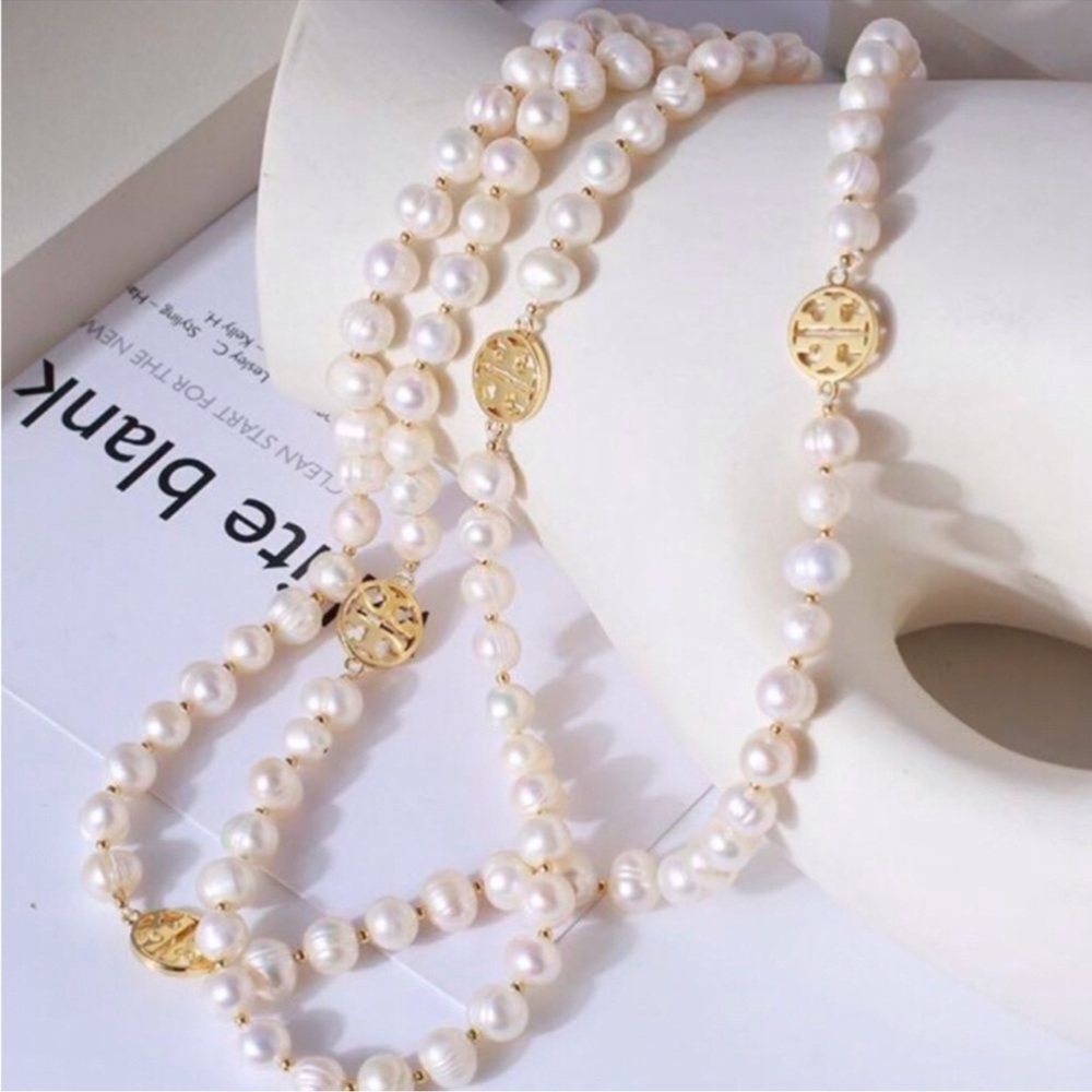 Tory Burch single strand Evie small beads pearl logo long necklace $198 NWT